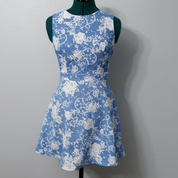 Three e-m-a Dresses & Skirts - Three e-m-a Skater Blue floral dress Small